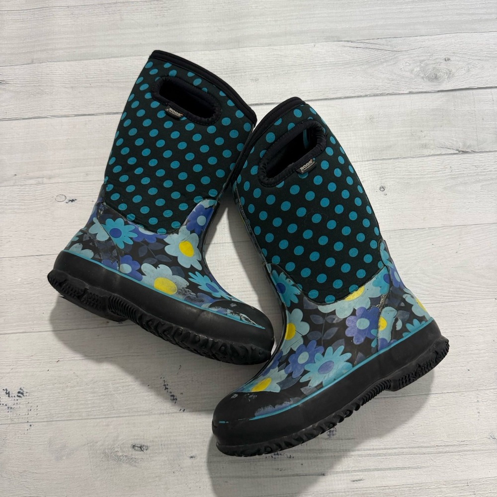 BOGS classic snow boots girls black and blue polka dot floral kids size 13 - Picture 1 of 11